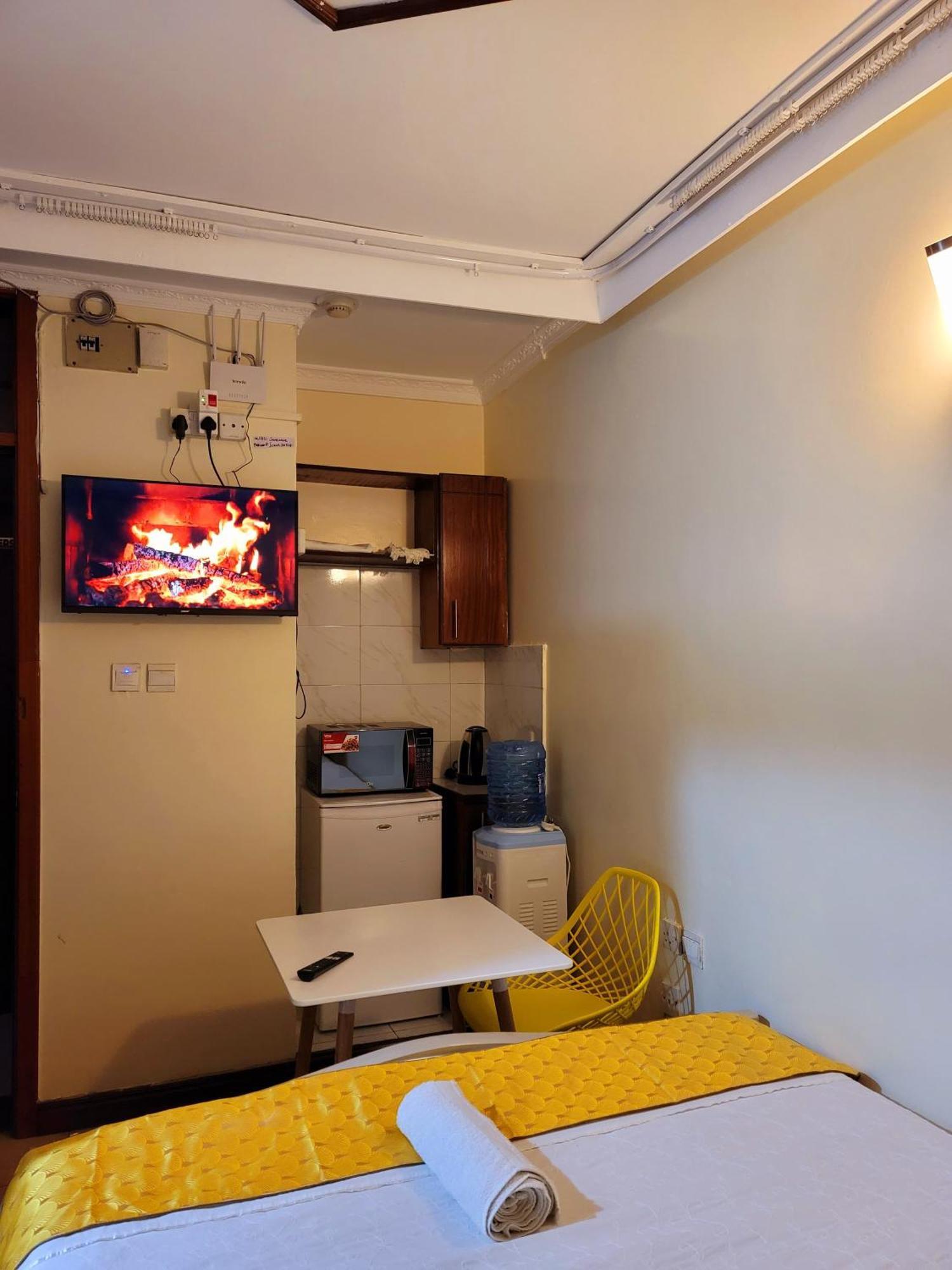 Sunrise Blue Moon B&B Nairobi Exterior foto